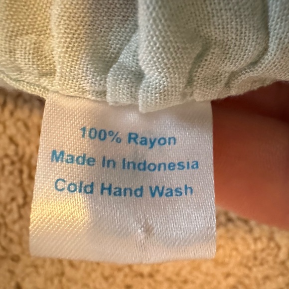 Island Planet Embroidered Women’s Peasant Light lime green 3/4 sleeves ; Size OS - Picture 8 of 8